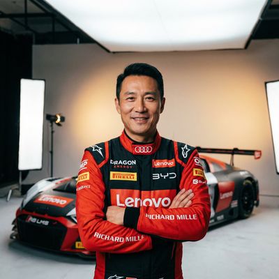 黑丝赛车顾问张铭轩